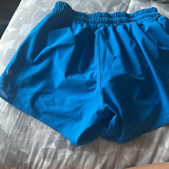 LuLu Shorts - Picture 4 of 4